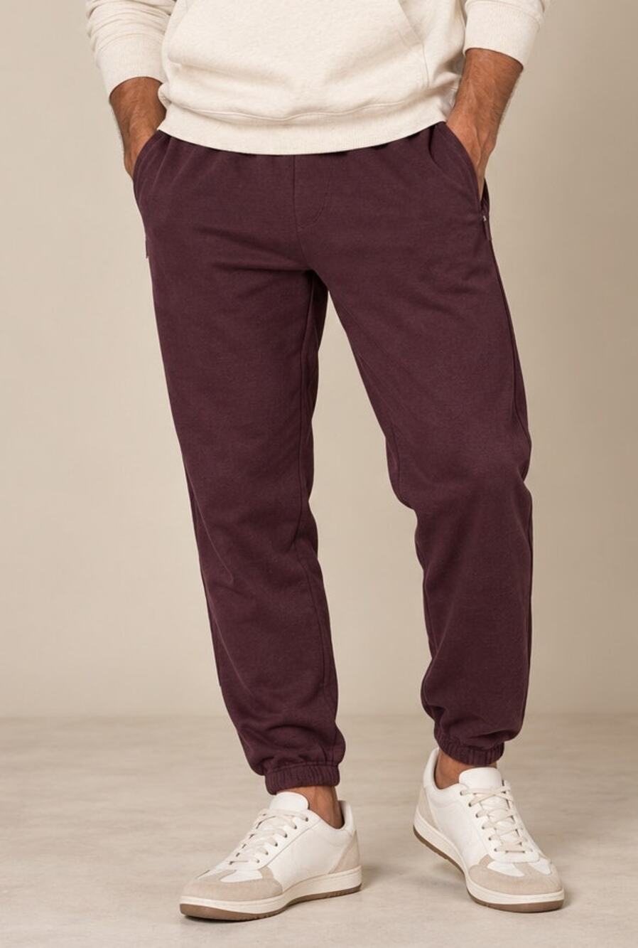 Vuori Mens Coronado Lounge Jogger Pants Small Garnet Dreamknit Athleisure Cozy